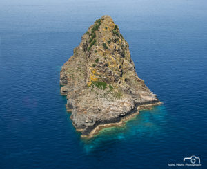 Island Jabuka